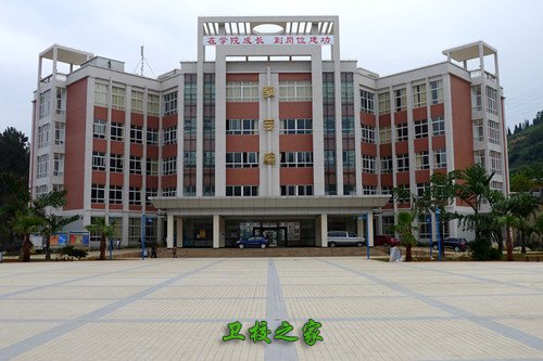 云南锡业职业技术学院师资如何,办学特色是什么