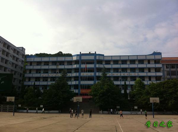 四川慧明中等专业学校