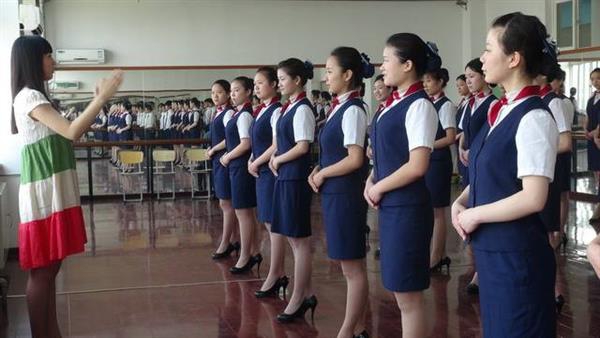 如何提高航空乘务员英语专业水平