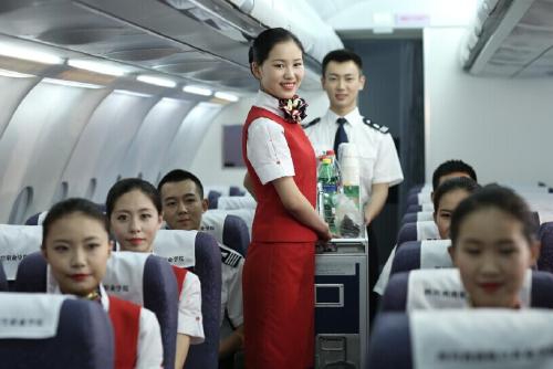 申请空乘专业面试异常重要