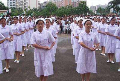 2019年成都卫生学校招生指南