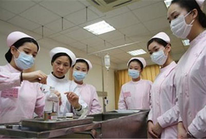 重庆医护学校的就业前景怎么样