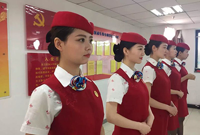 成都铁路学校:中考完初中毕业生怎么选学校