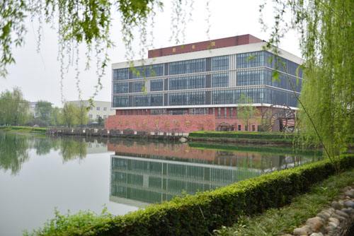 贵州中专学校 贵州中专学校