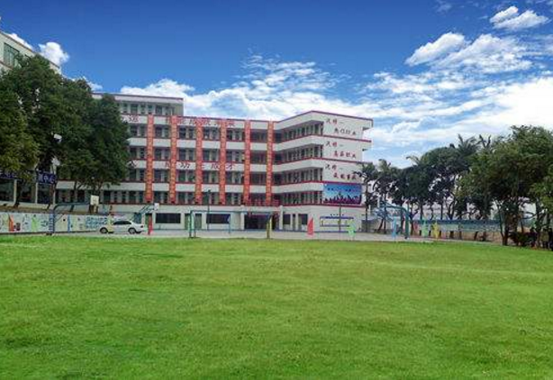 成都运输铁路学校 成都运输铁路学校