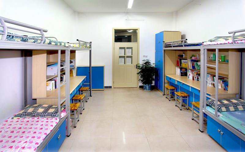 内江大千职业技术学校 内江大千职业技术学校