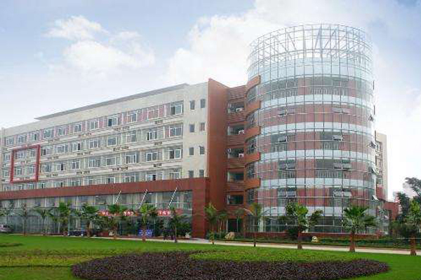 四川理工技师学院 四川理工技师学院