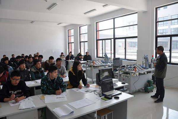 中专职校 中专职校