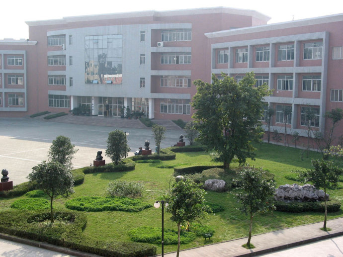 成都幼师师范大专学校有哪些专业,成都幼儿大专报名时间_招生信息