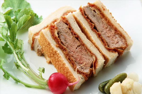 广元职高在校生报考成都五月花烹饪学校面点专业,该校招生有什么要求吗?_招生信息