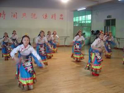 绵阳市艺术学校2020-声乐专业招生_招生信息