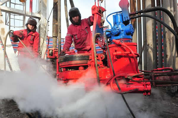 南充邮电工业学校2020-石油工程招生(中专+大专)_招生信息