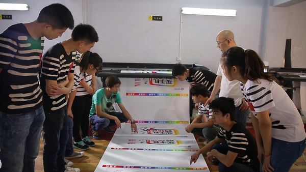 四川南充服装学校2020-平面广告设计专业招生(中专大专)_招生信息