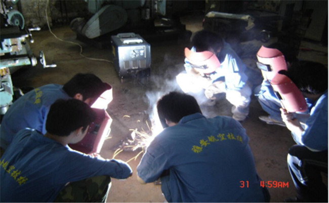 雅安航空工业联合技工学校图片、照片