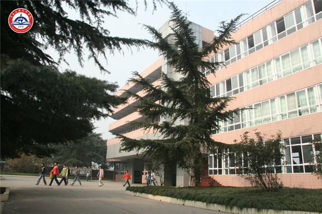 眉山工程技师学院图片、照片 眉山工程技师学院图片、照片
