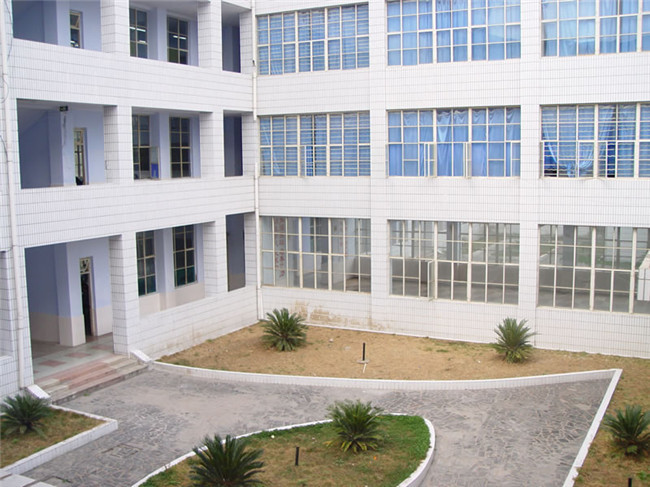 凉山民族师范学校图片、照片 凉山民族师范学校图片、照片