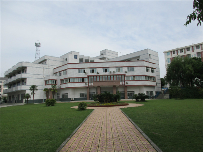 四川省绵阳职业技术学校图片、照片 四川省绵阳职业技术学校图片、照片