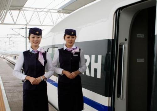 郑开城际高铁:每个车站都是微缩版“火车站”