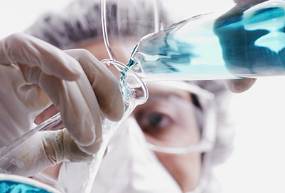 贵阳人民医院护士学校:初中毕业读药剂专业好吗?