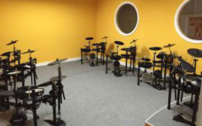 成都幼师学校:幼师专业毕业后只能做幼儿教师吗?