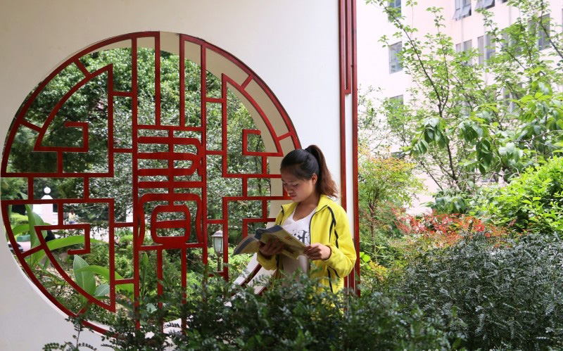 贵州省财政学校校园环境真美_招生信息