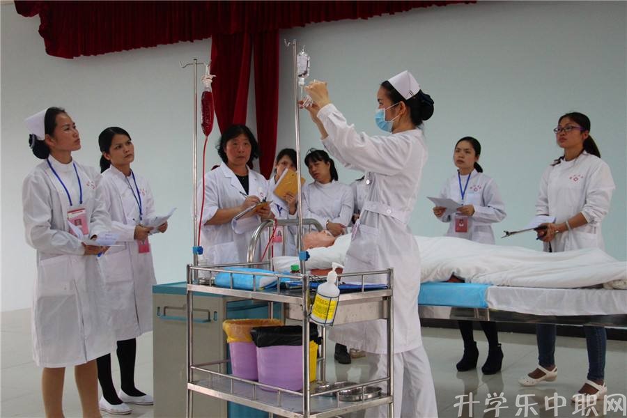 重庆卫校哪家最好，招生电话是多少？