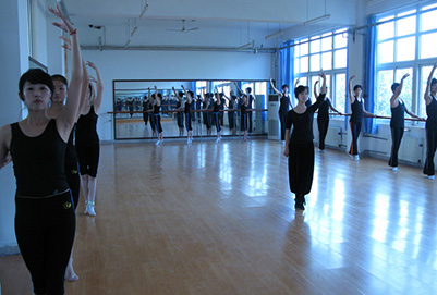 贵阳幼师学校学费多少