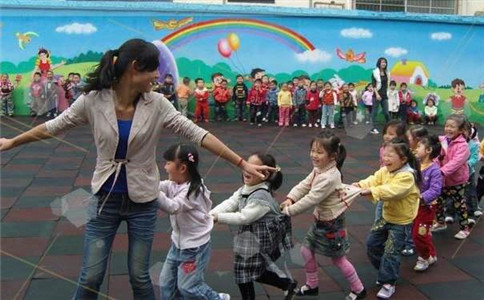 作为幼儿园园长重要的职责是什么_招生信息