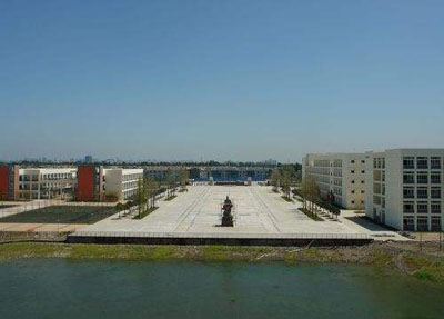 广å®å¤§å·éè·¯è¿è¾å¦æ ¡ 广å®å¤§å·éè·¯è¿è¾å¦æ ¡