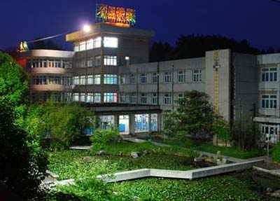 校园一角.jpg 校园一角.jpg