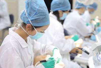 华西卫生学校医学美容专业怎么样?