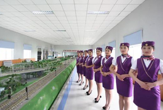 高铁专业火爆的原因