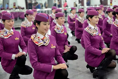 成都铁路运输专业学校:全方位推动国内铁路运输业重组