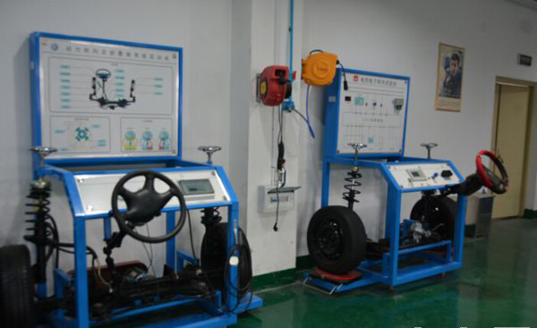 崇州职业教育培训中心汽车维修2 崇州职业教育培训中心汽车维修2