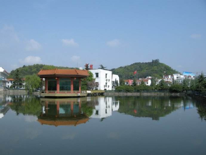 四川长虹职业技术学校2019年招生计划