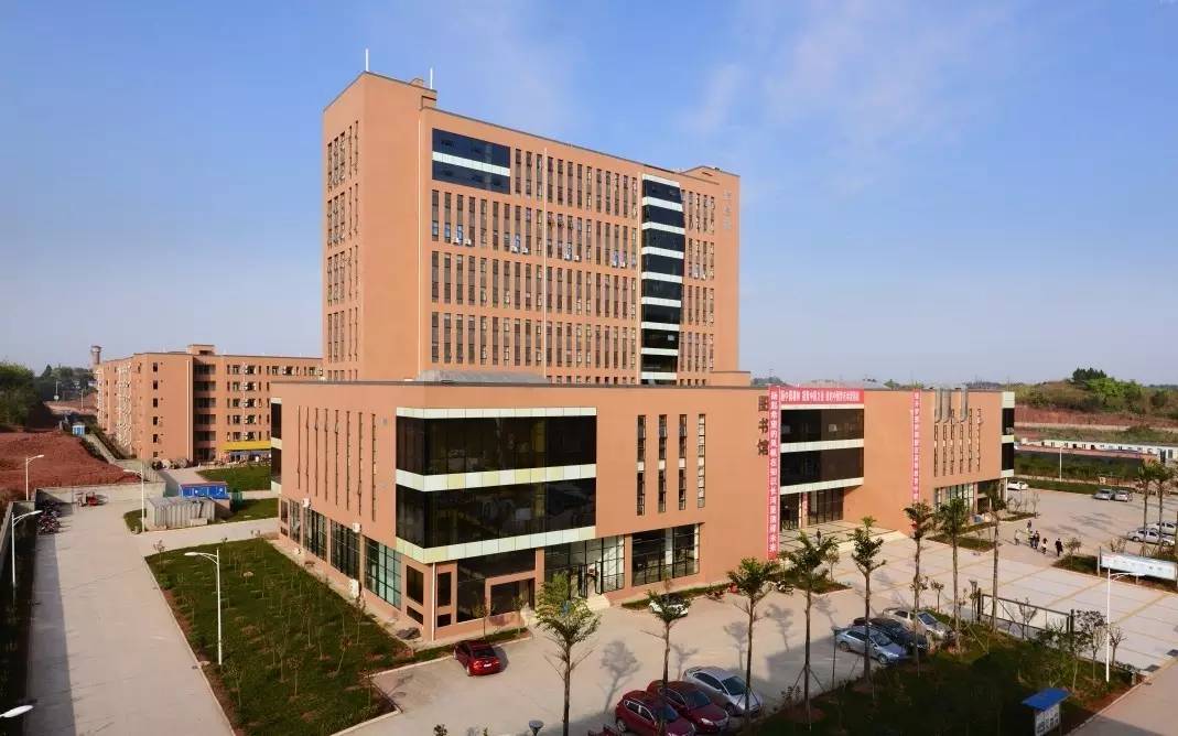 2019年四川汽车职业技术学院招生对象及招生条件