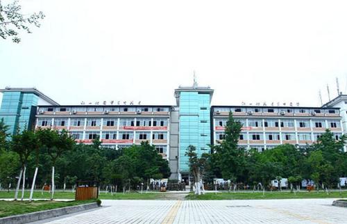 2019年四川省弘博中等专业学校招生简章