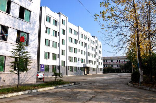 2019年核工业成都机电学校招生办联系电话