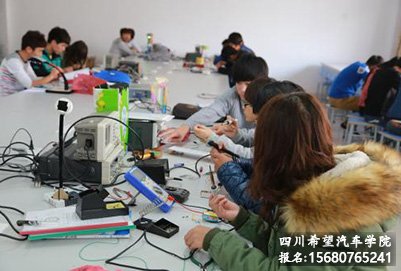 成都希望汽车职业学校有什么办学优势?