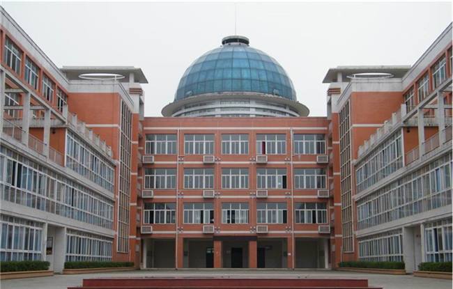 重庆市大足职业教育中心简介