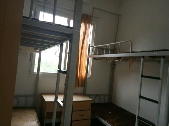 重庆市女子职业高级中学寝室照片 重庆市女子职业高级中学寝室照片