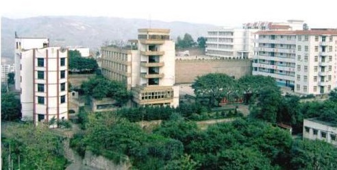 重庆市綦江职业教育中心宿舍环境、寝室环境 重庆市綦江职业教育中心宿舍环境、寝室环境