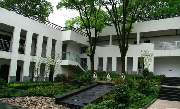 中国人民解放军总参谋部信息化部直属工厂职业技术学校 中国人民解放军总参谋部信息化部直属工厂职业技术学校