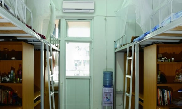 重庆市统景职业中学宿舍环境 重庆市统景职业中学宿舍环境