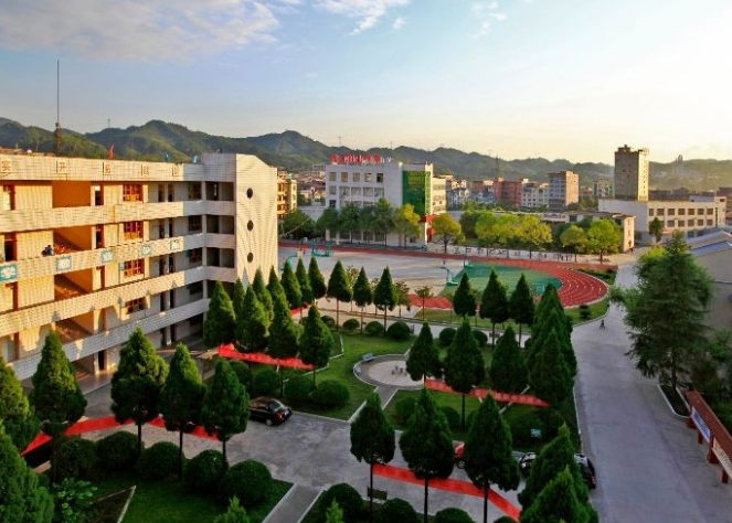 重庆市永川民进学校怎样、好不好 重庆市永川民进学校怎样、好不好