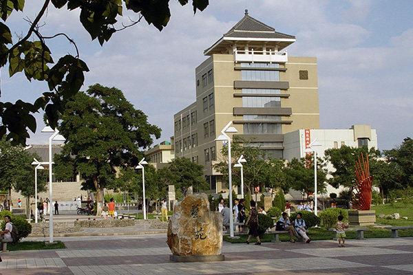 2019年重庆九龙坡职业教育中心学校地址在哪里呢?