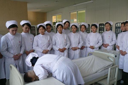 2019年重庆有哪些公办的卫生学校呢?