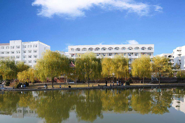 2019年重庆市商务高级技工学校报名方式都有哪些呢?