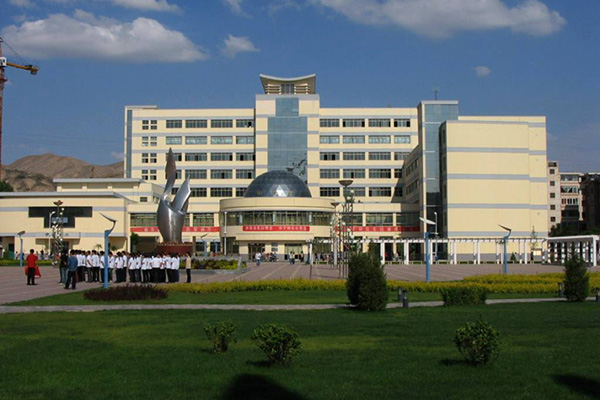 重庆市开州区职业教育中心2019年师资办学条件怎么样呢?